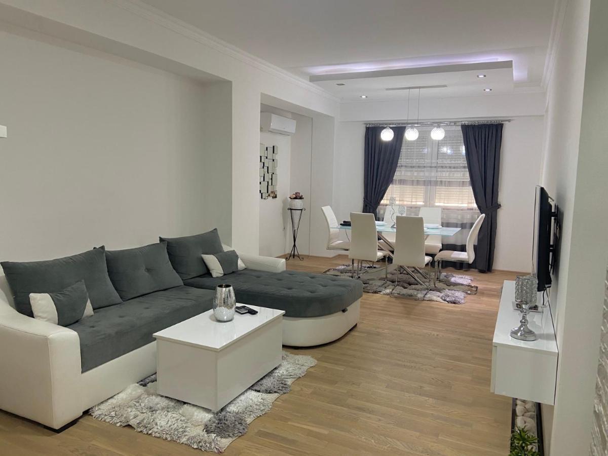 Royal King Apartment Kumanovo Esterno foto